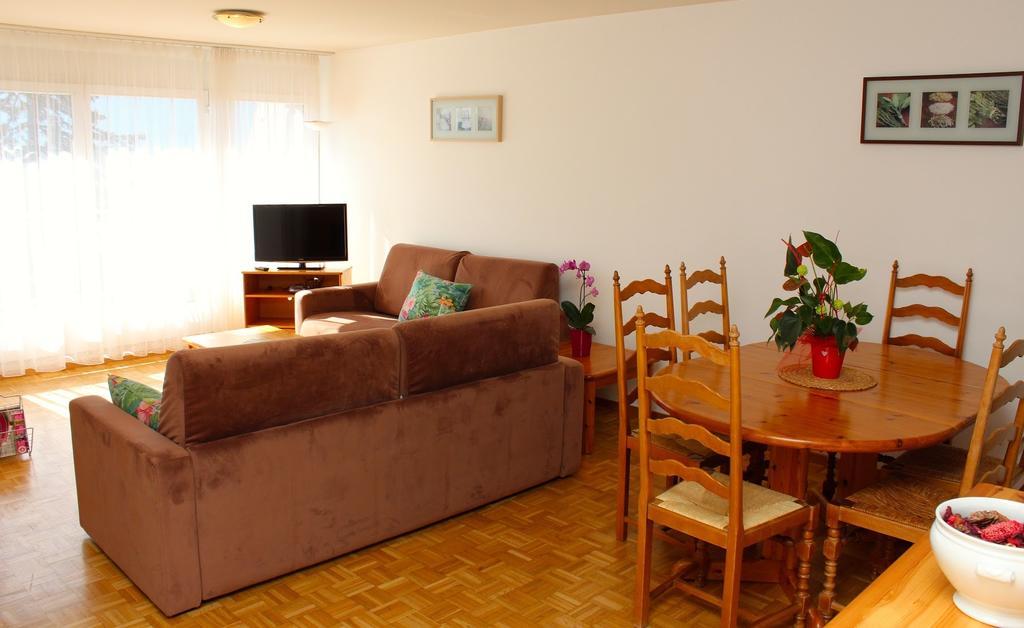 Residences Du Chamossaire Лезен Екстериор снимка